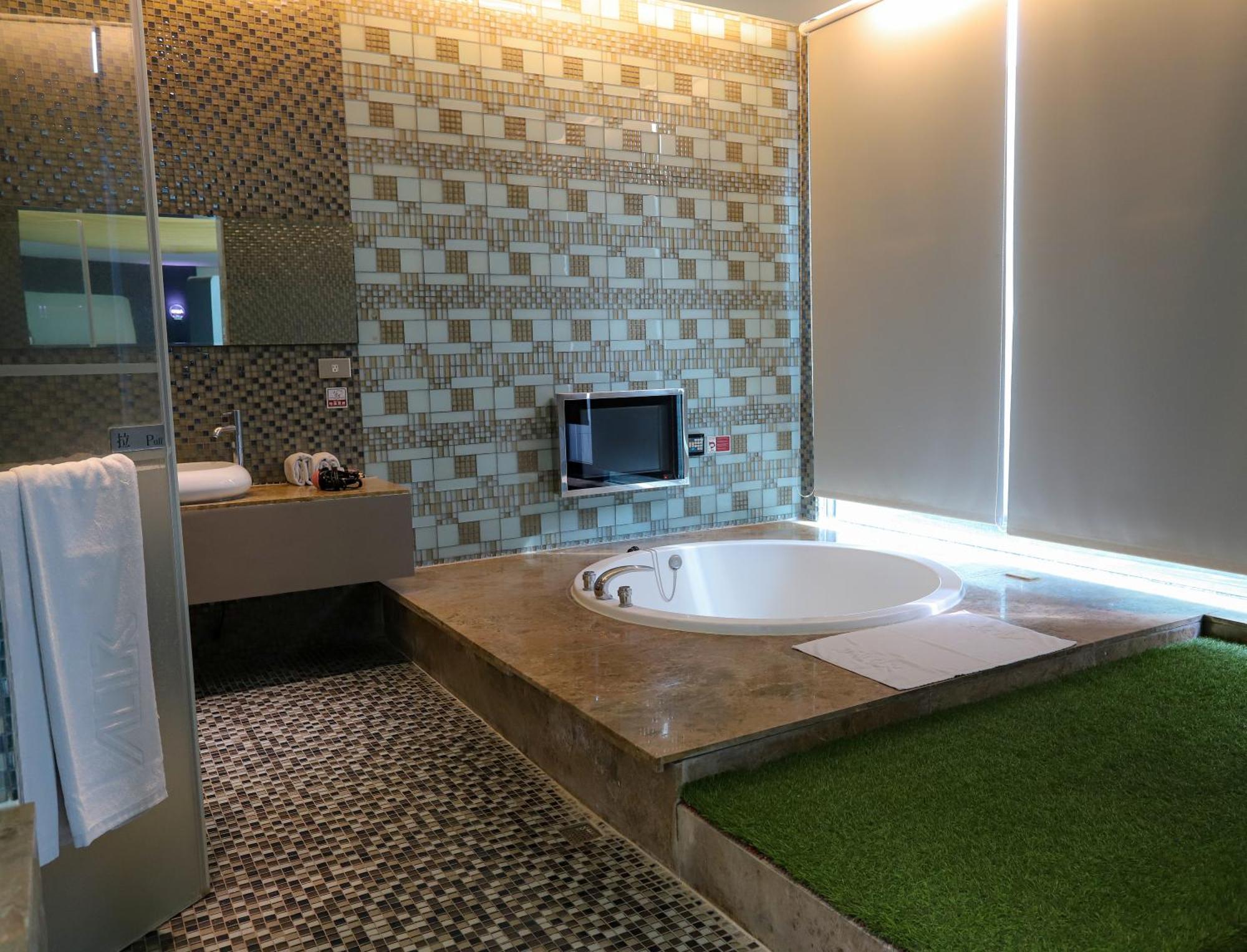 All-Ur Boutique Motel-Ping Tung Branch Pingtung Εξωτερικό φωτογραφία