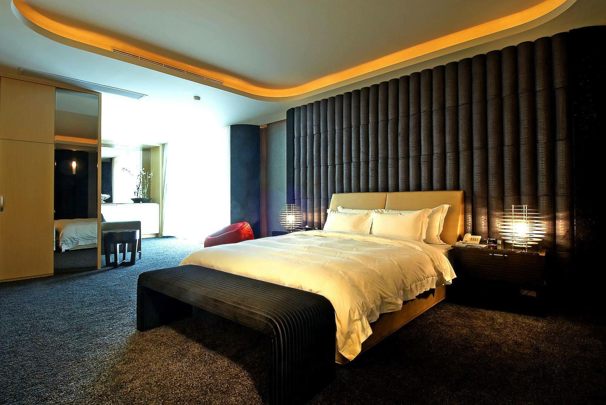 All-Ur Boutique Motel-Ping Tung Branch Pingtung Εξωτερικό φωτογραφία