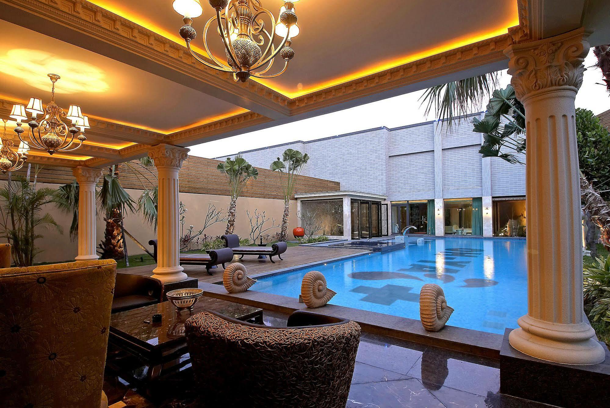 All-Ur Boutique Motel-Ping Tung Branch Pingtung Εξωτερικό φωτογραφία