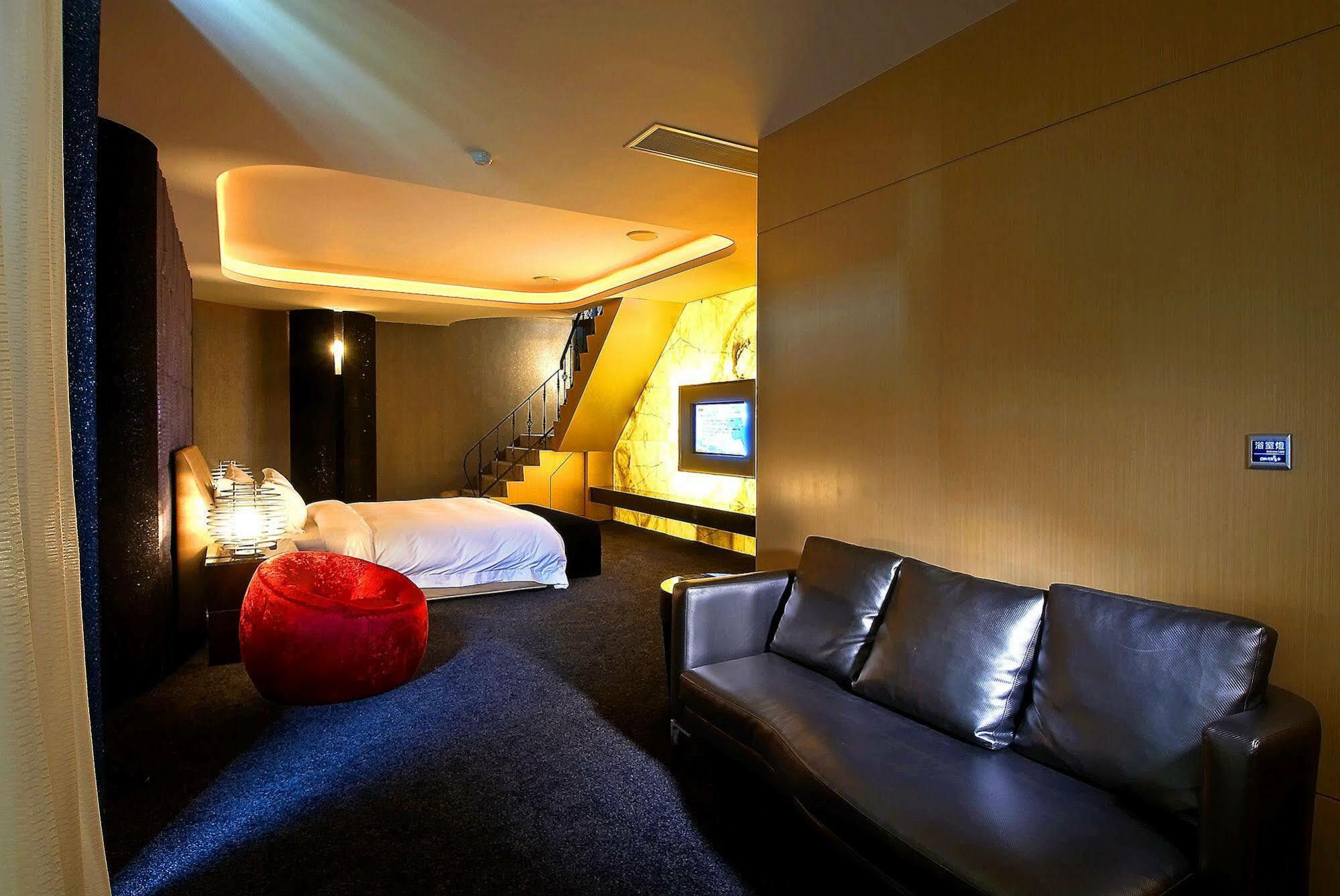 All-Ur Boutique Motel-Ping Tung Branch Pingtung Εξωτερικό φωτογραφία